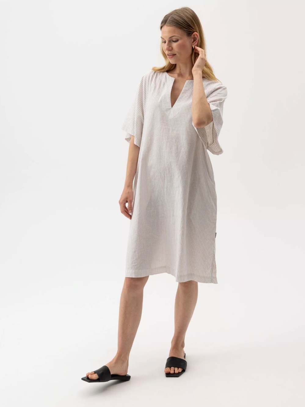 NWOT Holebrook Sweden Striped Linen-Blend Midi Dress in White and beige